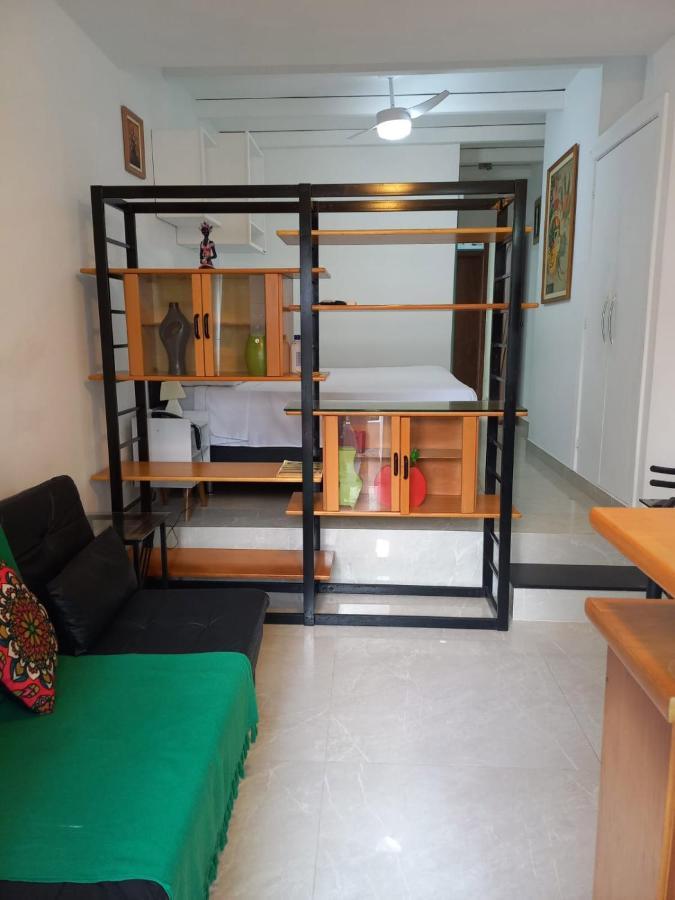 Flat Recem Reformado - Excelente Localizacao - Ssaparts Brasll Salvador Bagian luar foto
