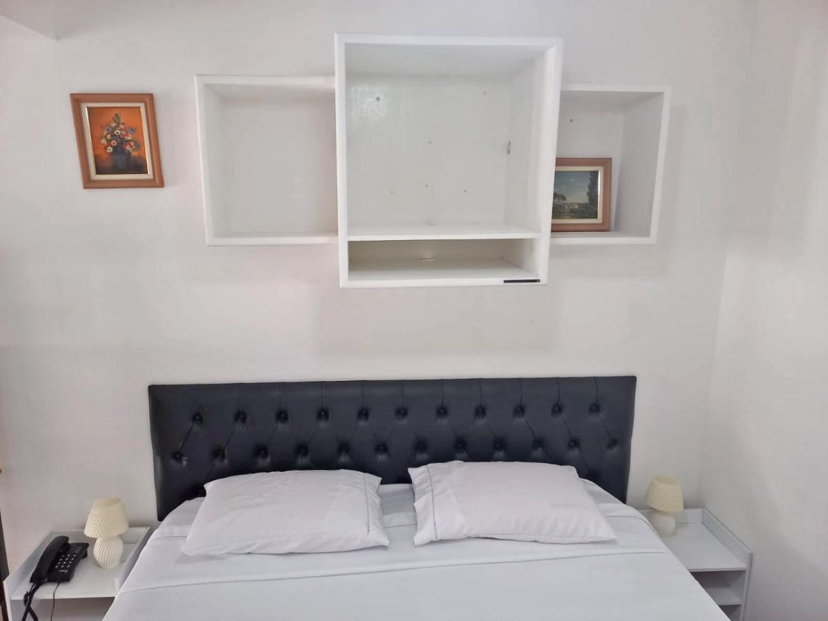 Flat Recem Reformado - Excelente Localizacao - Ssaparts Brasll Salvador Bagian luar foto