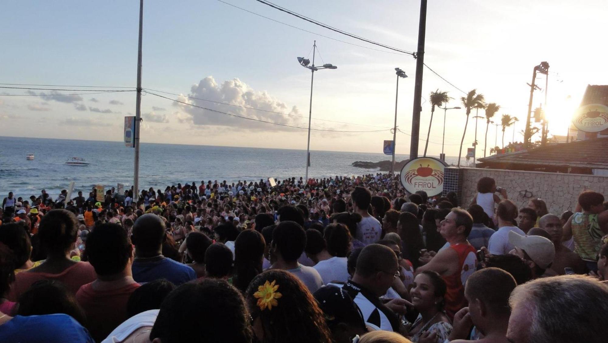 Flat Recem Reformado - Excelente Localizacao - Ssaparts Brasll Salvador Bagian luar foto